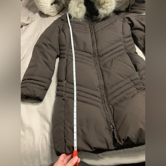 Johnny Yiu Down Jacket with Fox Fur - Picture 14 of 14